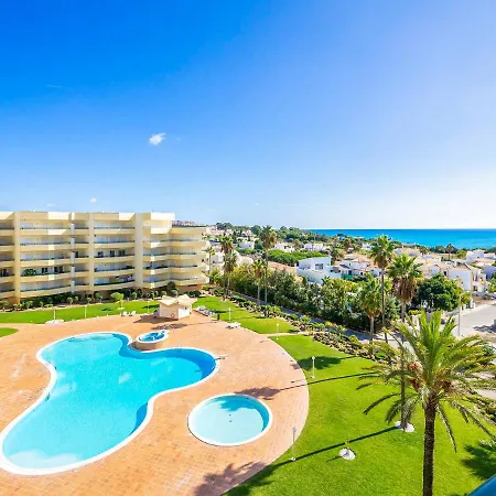 Luxury Penthouse Wstunning Sea Views, Walk To Galé * Albufeira