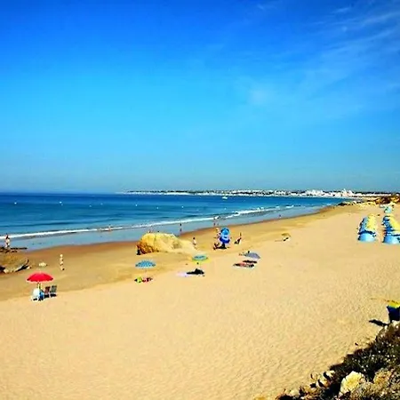 Apartamento Luxury Penthouse Wstunning Sea Views, Walk To Galé Albufeira