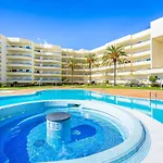 Luxury Penthouse Wstunning Sea Views, Walk To Galé *